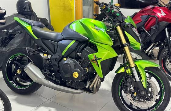 HONDA CB 1000R 